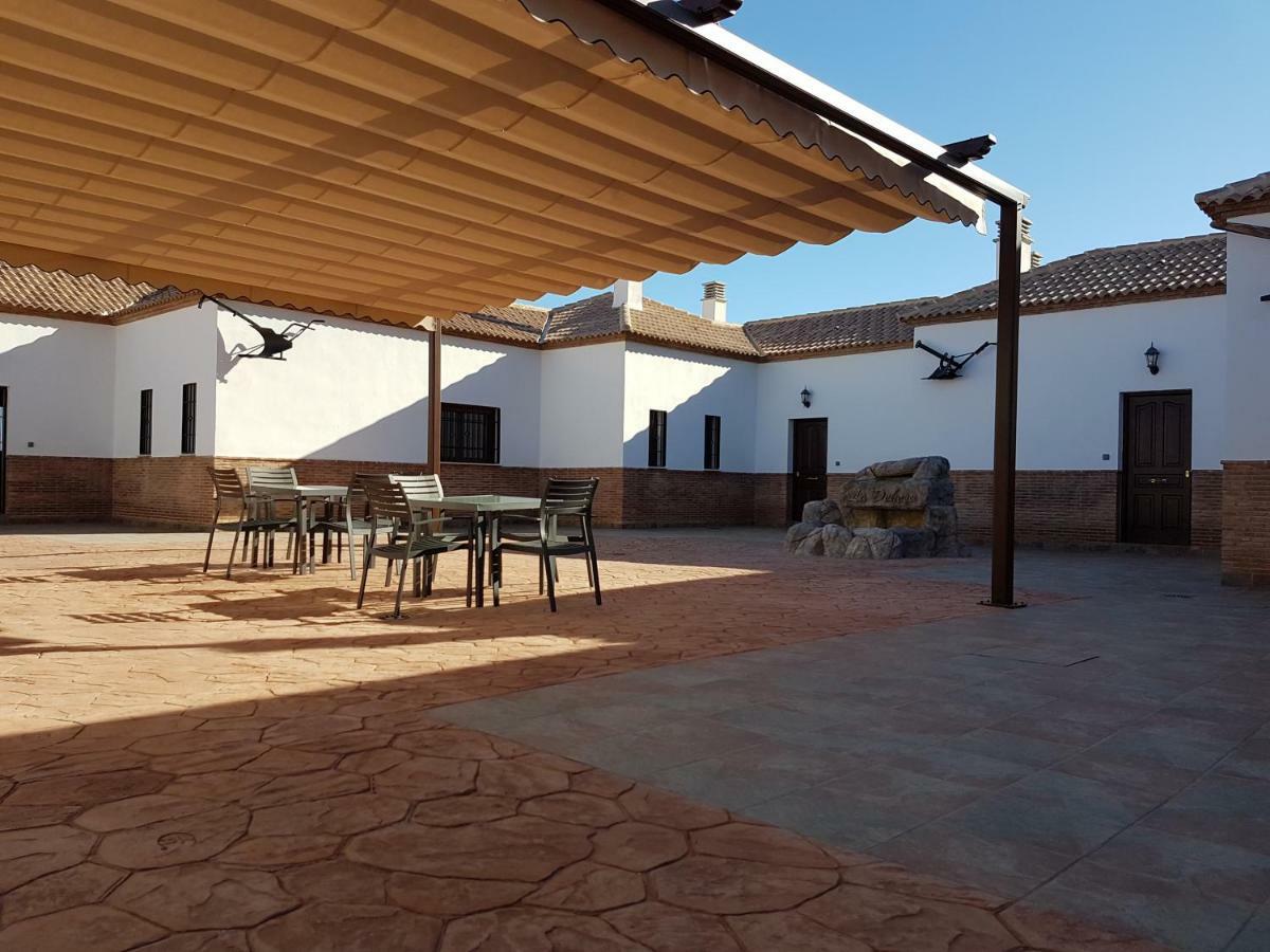 Apartamentos Rurales La Dehesa Del Acebuche Jaen Bagian luar foto