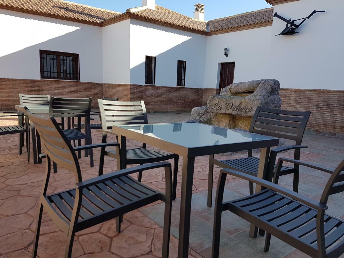 Apartamentos Rurales La Dehesa Del Acebuche Jaen Bagian luar foto